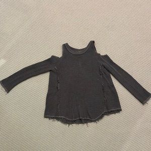 Free People. Waffle-knit cold-shoulder olive green sweater. Frayed edges.